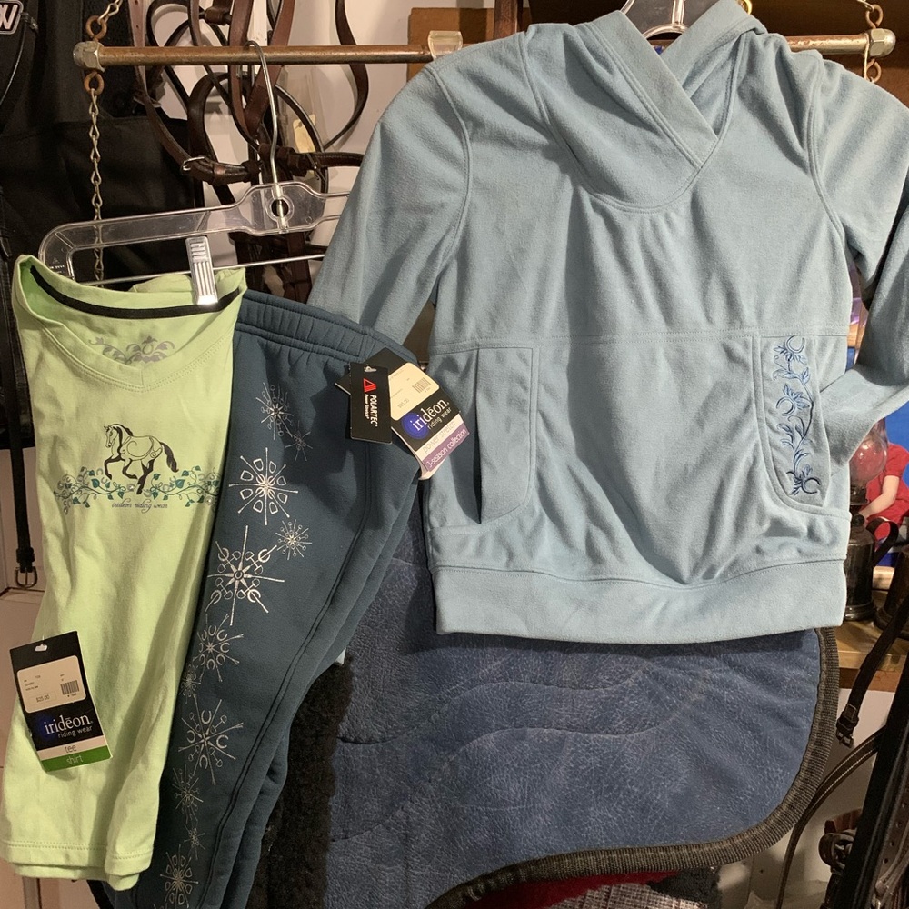 New! Match your pony; s/s shirt, hoodie, fleece pants, bareback pad